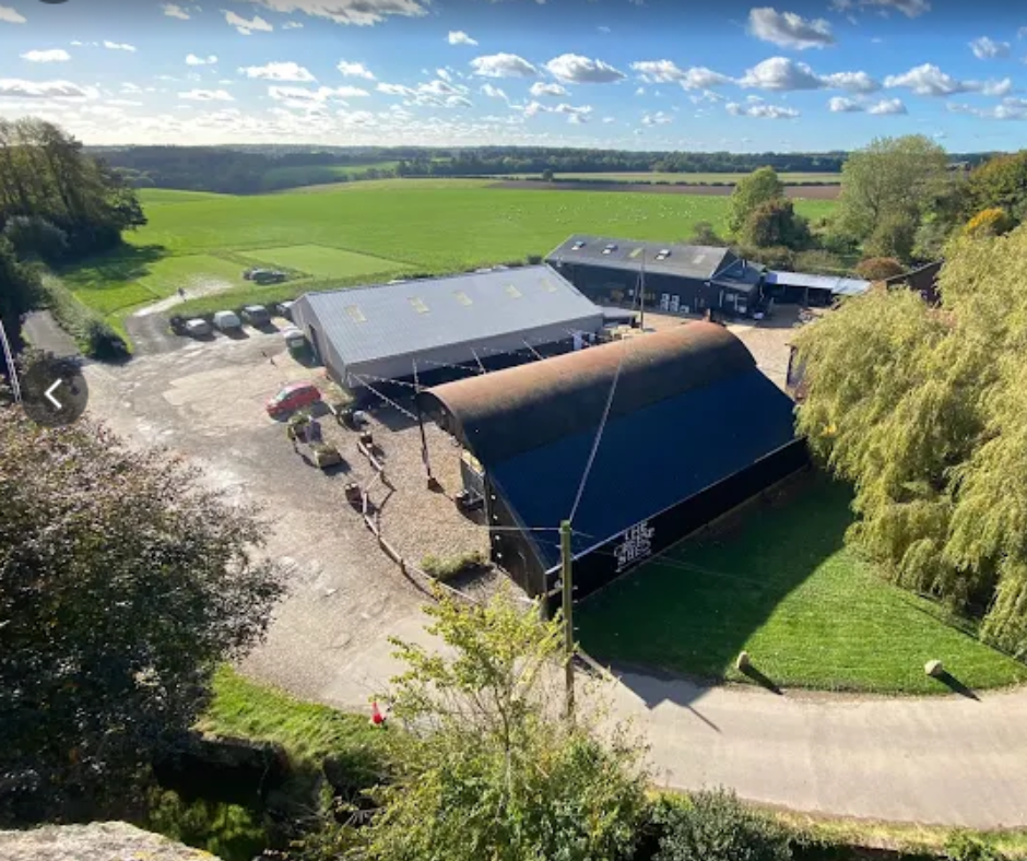 Dreamy location at Nettlebed Creamery.